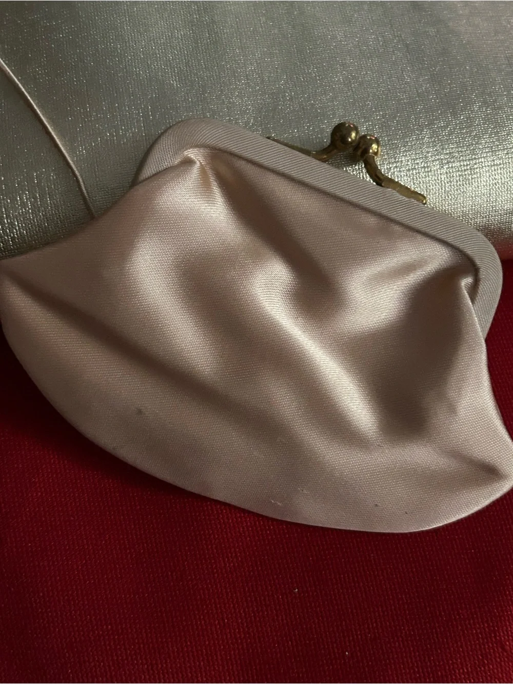 VTG HL Gold Clutch Purse W/Attached Coin Purse & Adj Chain Strap Clasp Closure